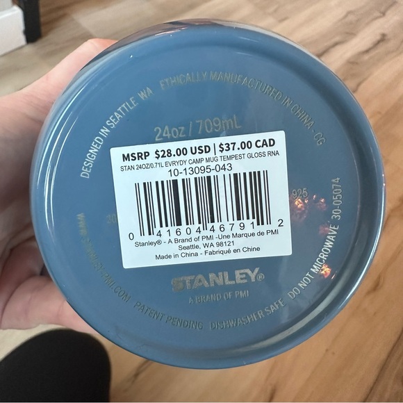 Blue Stanley Camp Mug - Picture 6 of 6